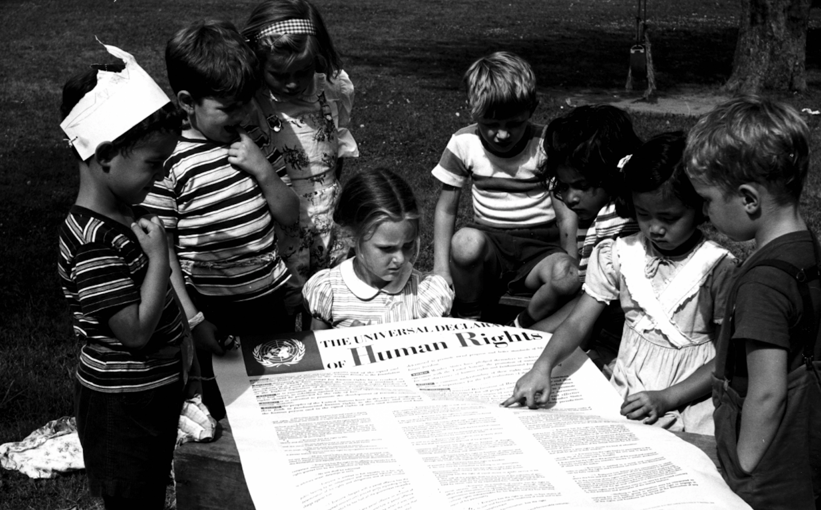 1948 г оон. Declaration of the rights of the child. International Human rights Declaration. Illés. Human rights 1971. Universal Declaration of Human rights.